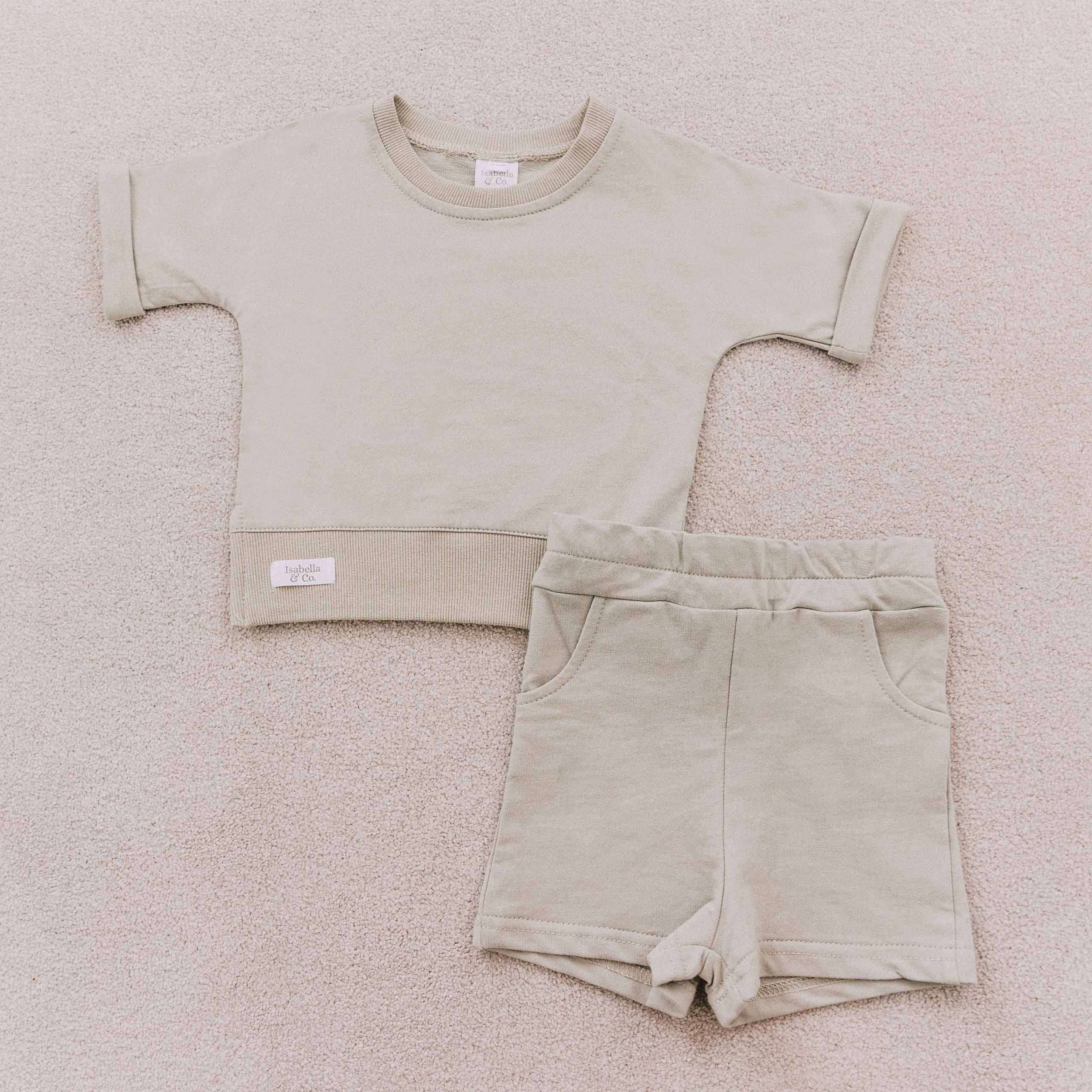 Relaxed Play Set